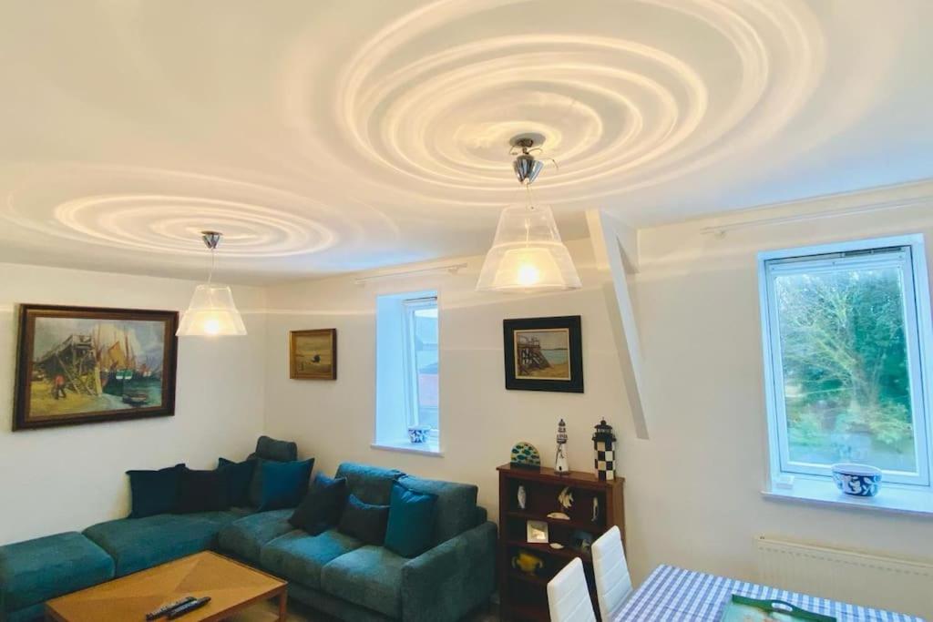 Gite Du Moulin - Appartement Plein Centre Ville - Spacieux 2P - 1Er Etage Maison De Pecheur A 100M De La Plage 르크로토이 외부 사진